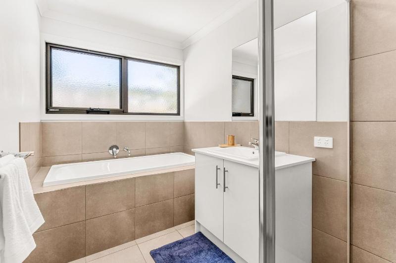 Beachside Retreat - image 12