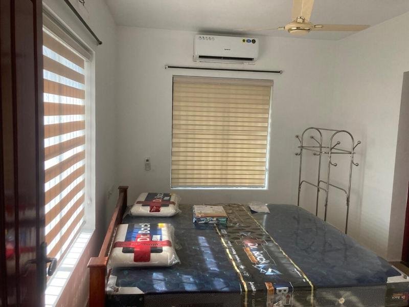2 Bhk ac apartment near kowdiyar - image 9