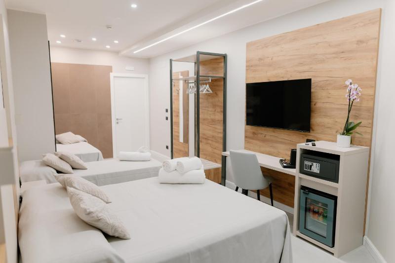 Stella D'Oro Rooms - image 24