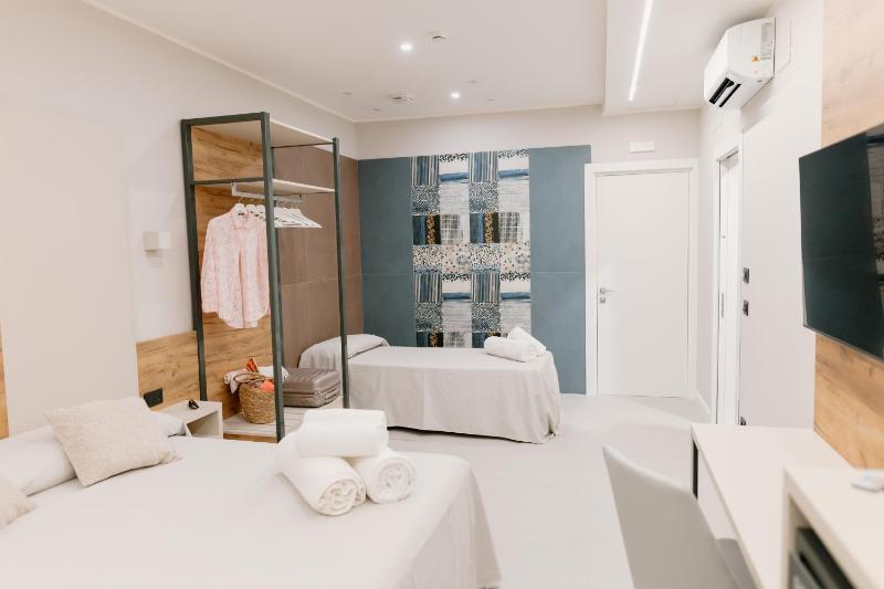 Stella D'Oro Rooms - image 10