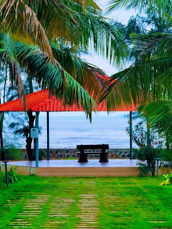 Luxury Seaside 8bhk Beach Villa Alibaug C-7OOO AND 28288I - image 8