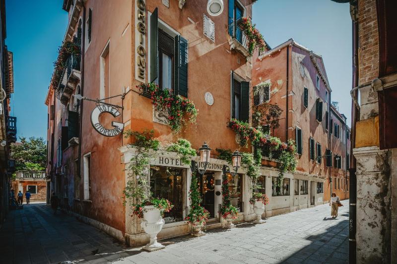 Hotel Giorgione - image 14