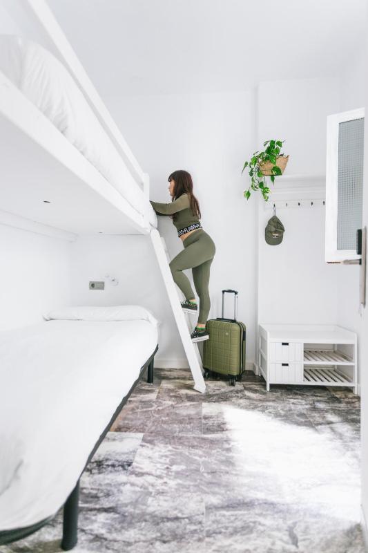 La Cocotera Boutique Hostel & Coworking - image 26