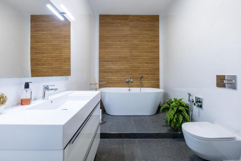 Luxury Villa Del Duque Renovated - image 13