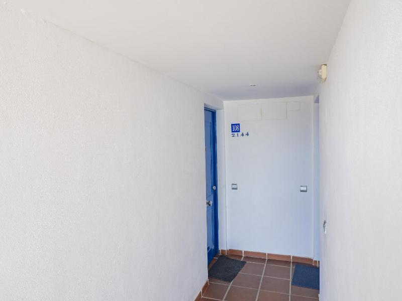 Cubo's Beach Side Los Patos Apartment & Parking - image 6