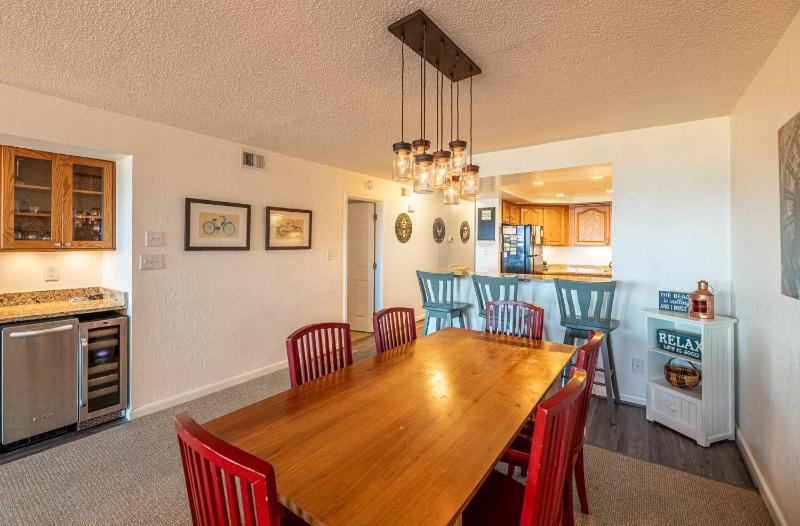 Heron Cove 203N - Nags Head Oceanfront Luxury 3 BR Condo Flex Stays Pool - image 46