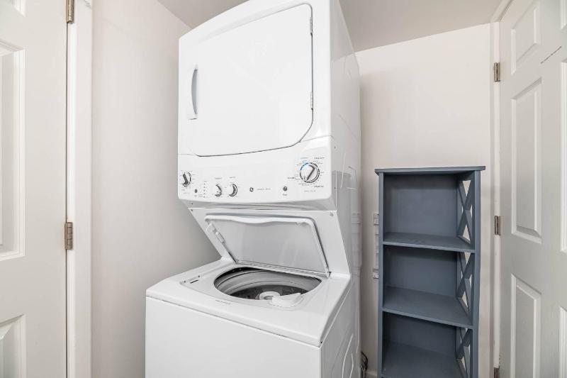 Heron Cove 203N - Nags Head Oceanfront Luxury 3 BR Condo Flex Stays Pool - image 31