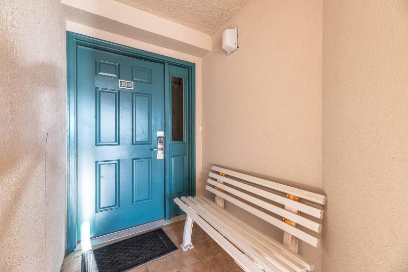 Heron Cove 203N - Nags Head Oceanfront Luxury 3 BR Condo Flex Stays Pool - image 23