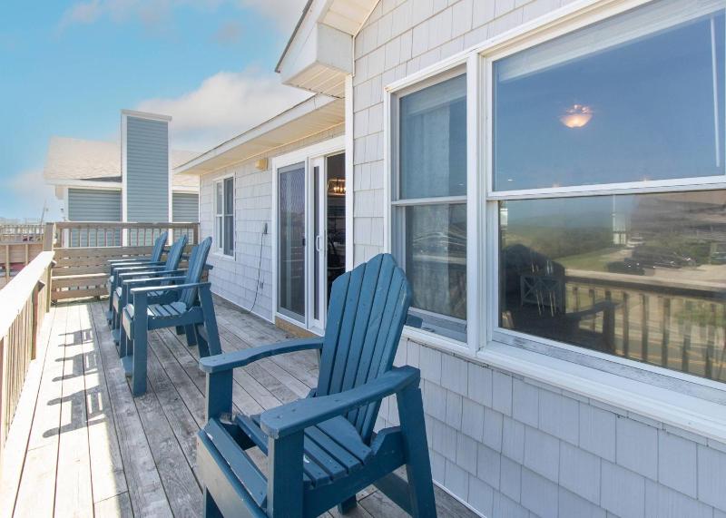 Just Forget the World - NH MP 11 Ocean View Pool Hot Tub Foosball Pets OK Flex Stays - image 16