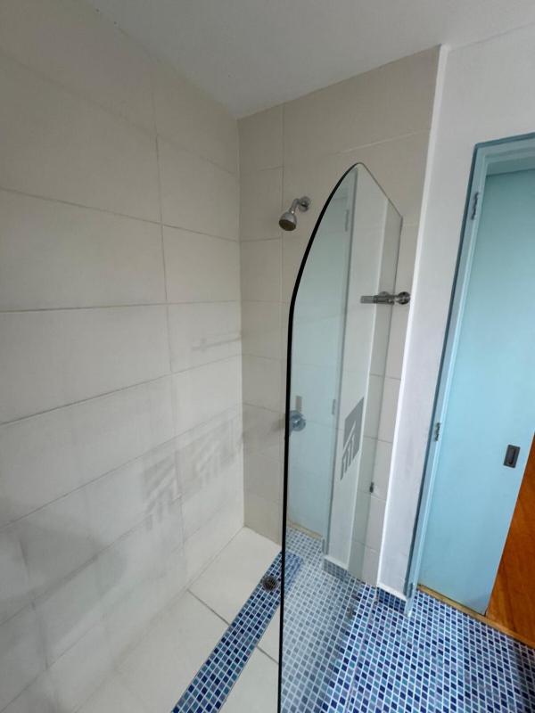 Suite elegante y confortable - image 13