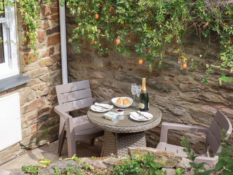 Mithian Cottage - image 16