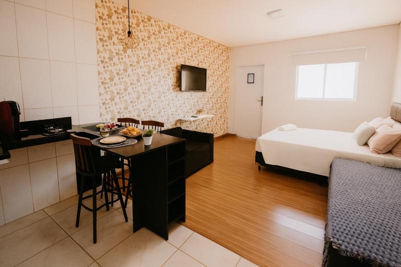 OLÍMPIA APARTS POUSADA apartamentos com cozinha e banheiro privativo PISCINA AQUECIDA - image 48