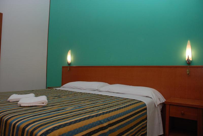 Double Room with Private Bathroom image 3