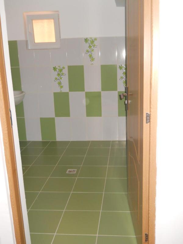 Triple Room with Private Bathroom image 2