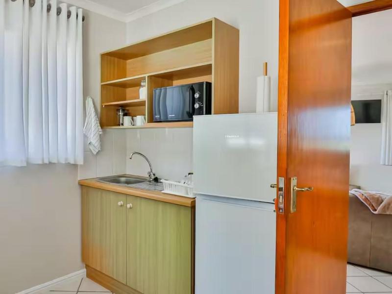 Whales & Wonders Guesthouse - image 13