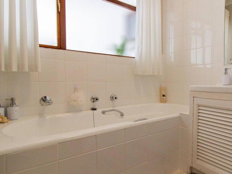 Whales & Wonders Guesthouse - image 11