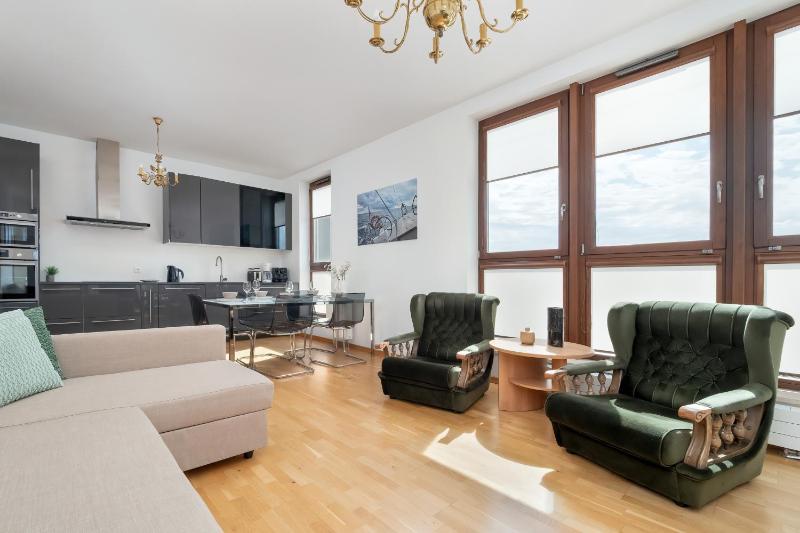 SEA TOWERS Nowoczesne Apartamenty w Gdyni z Pięknym Widokiem i Parkingiem by Noclegi Renters - image 34