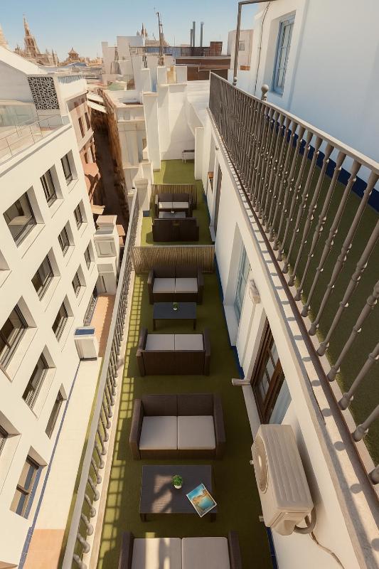 Hotel Plaza - image 11