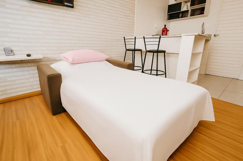OLÍMPIA APARTS POUSADA apartamentos com cozinha e banheiro privativo PISCINA AQUECIDA - image 2