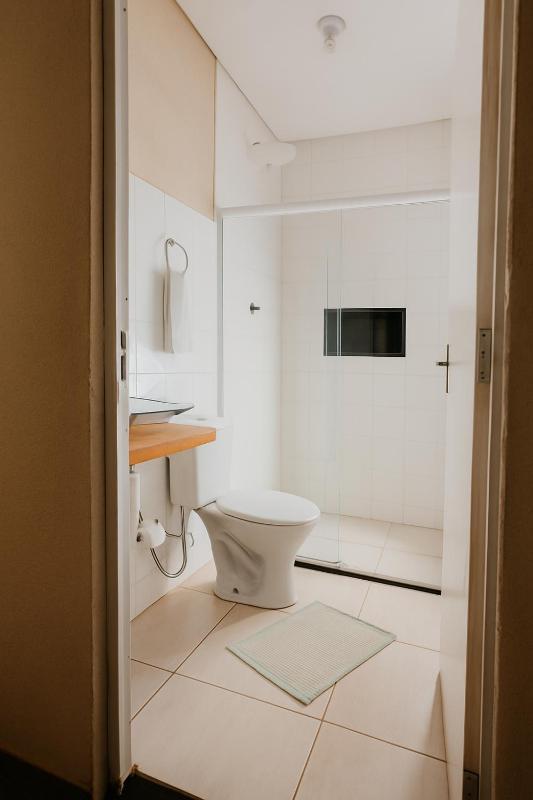 OLÍMPIA APARTS POUSADA apartamentos com cozinha e banheiro privativo PISCINA AQUECIDA - image 23
