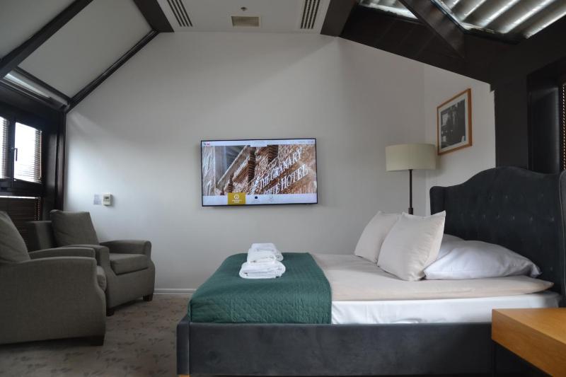 Great Polonia The Granary La Suite Hotel - image 17