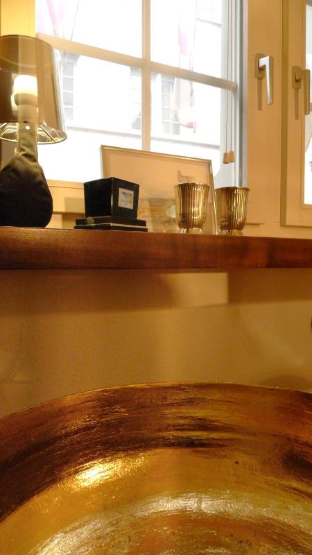Swiss Chalet Style - image 7
