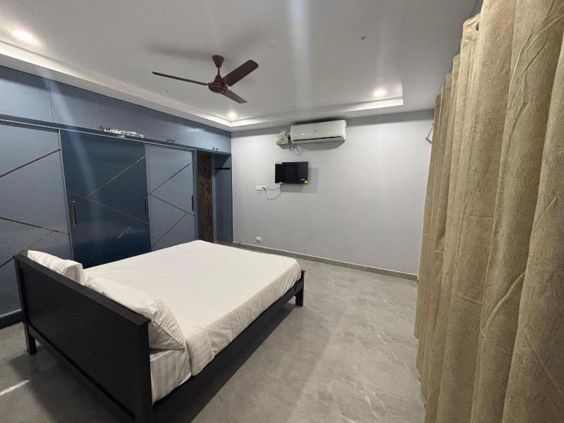 Jayalakshmi Homestay Near Tiruchanur Padmavathi Ammavari Temple - image 1