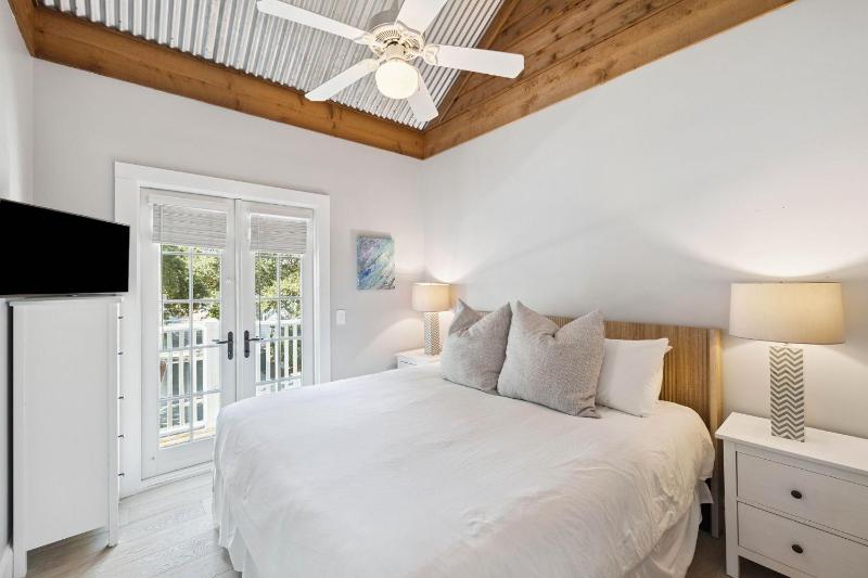 90 N Cartagena Carriage House by 30A Escapes - image 5
