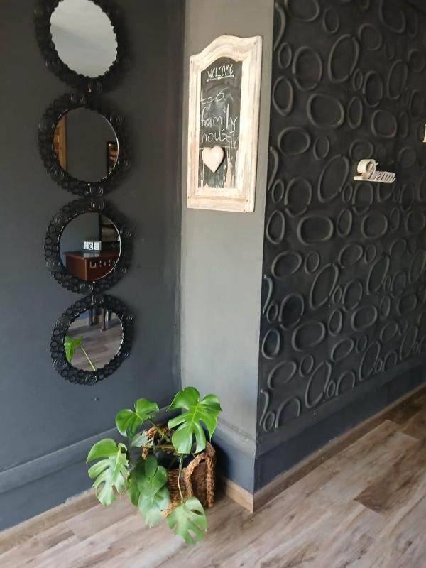 Urban Villa 83 - image 11