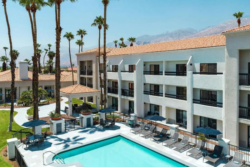 Courtyard by Marriott Palm Springs - image 30