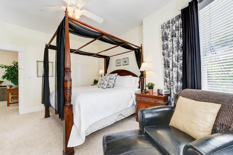 The St. Mary's Inn Bed and Breakfast - image 24