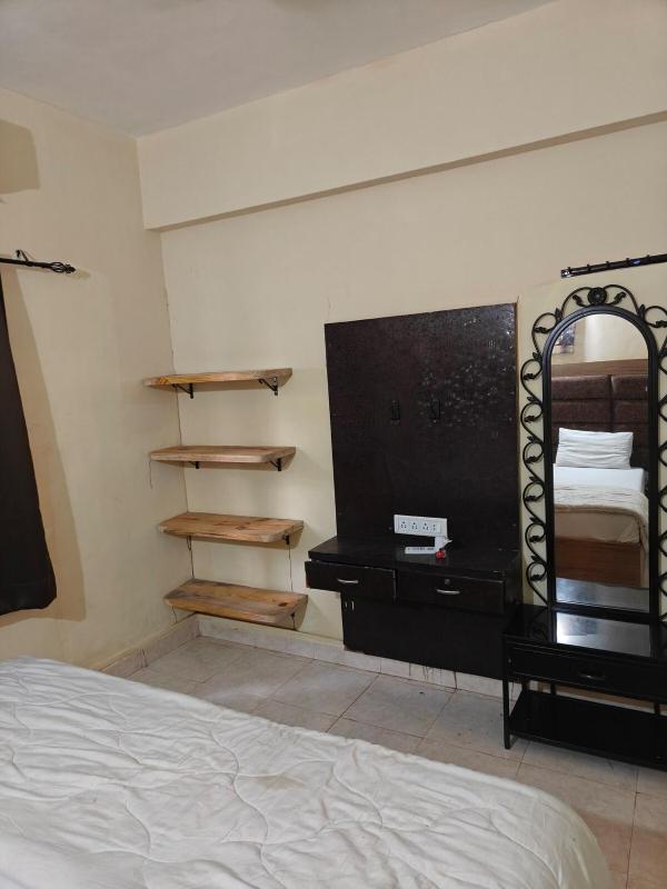 cozy stay with 2 bhk apartment - image 7