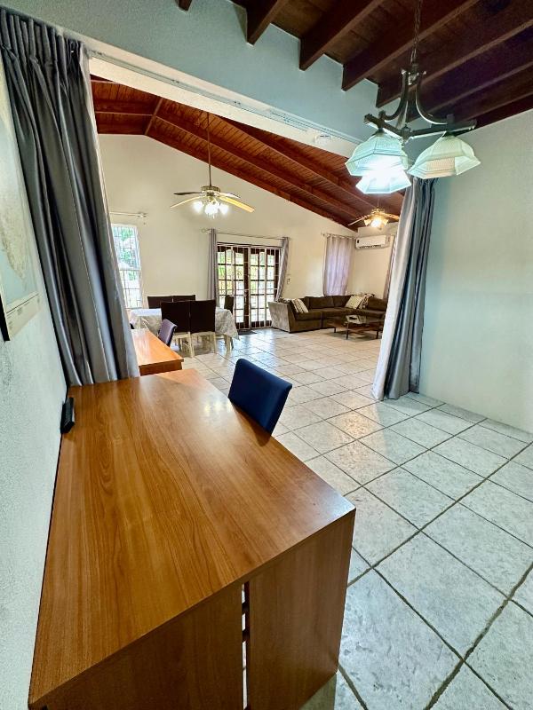 Embassy Villa - image 6