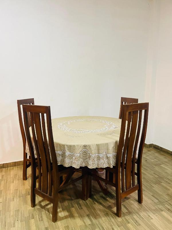 Dills Villa - image 8