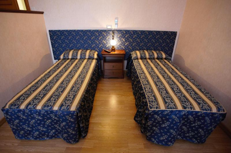 Quadruple Room image 2