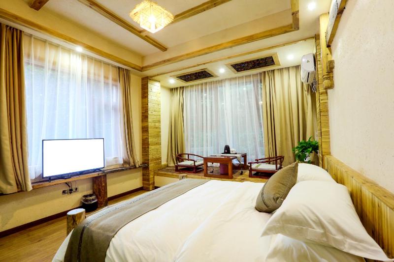 Wulingyuan Zhangjiajie National Forest Park Qique Villa - image 7