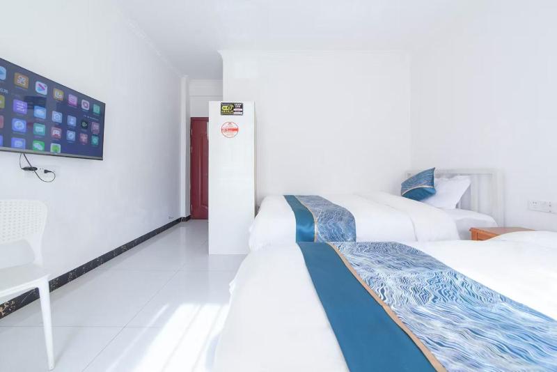 Zhangjiajie West Station Inn - image 20