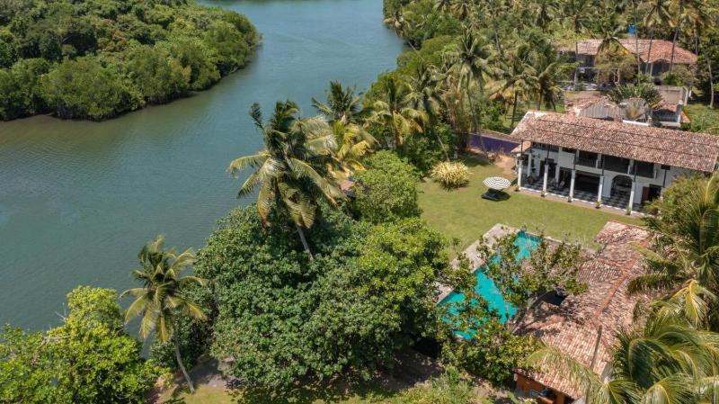 Mandalay - 3BR Lakefront Private Pool Chef - image 3