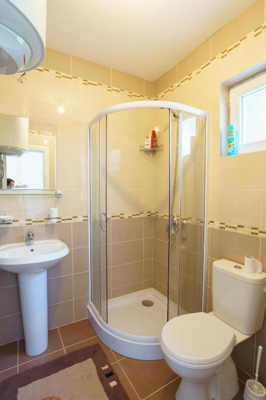 Apartment with Sea View image 3