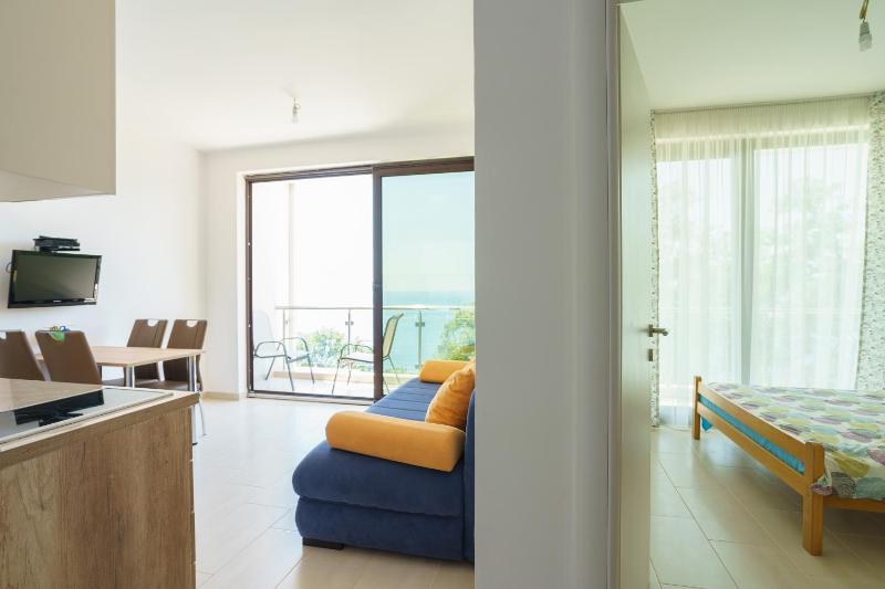 Apartment with Sea View image 4