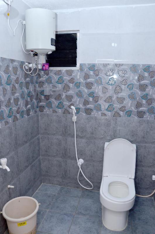 AMC Homestay - image 9