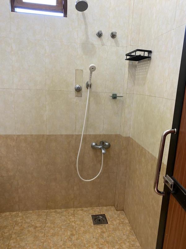 Eesan Guest House - image 18