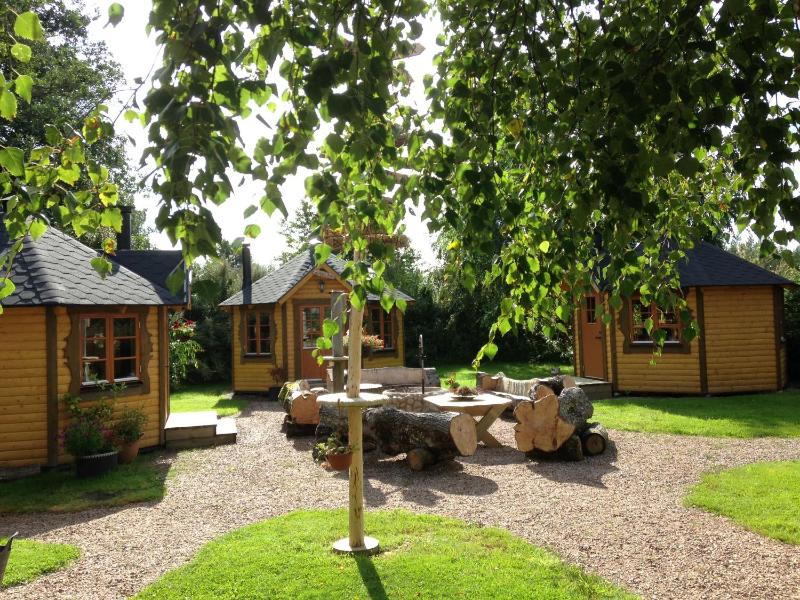 Cottage with Garden View image 4
