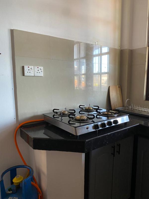Eesan Guest House - image 14