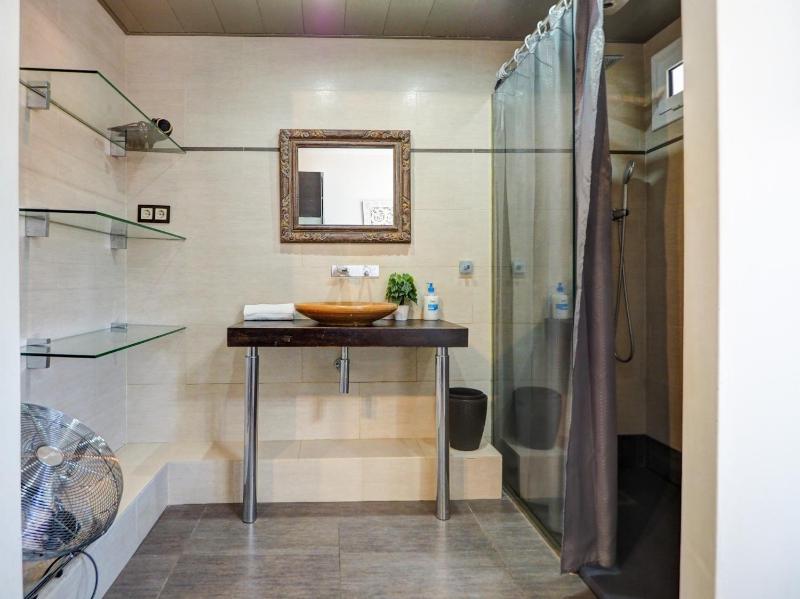 Atalaya Apartment by Hello Homes Sitges - image 17