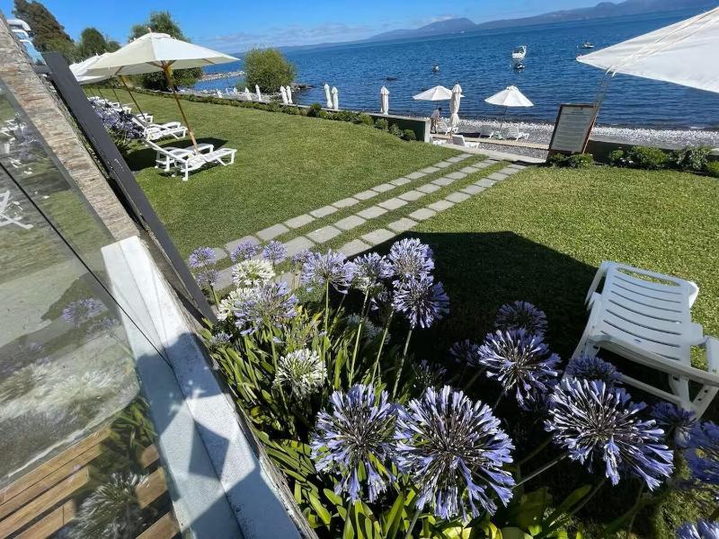 Panoramic View Lake Shore - image 35