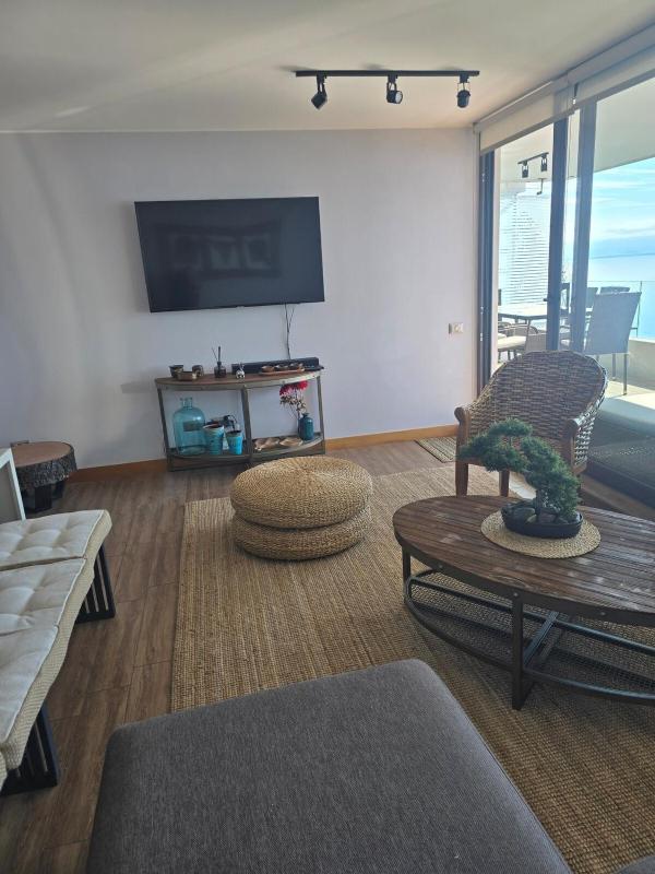 Panoramic View Lake Shore - image 21