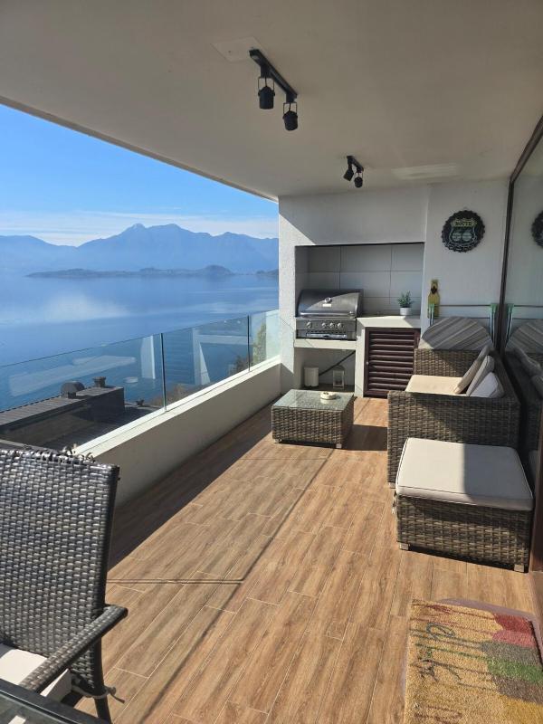 Panoramic View Lake Shore - image 20