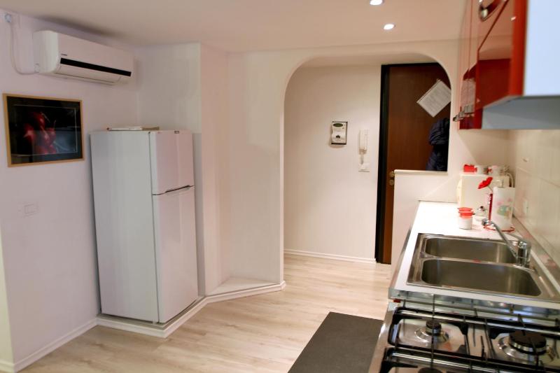 Apartment image 4
