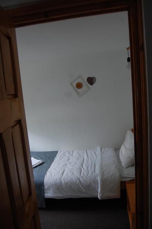 Quadruple Room image 3